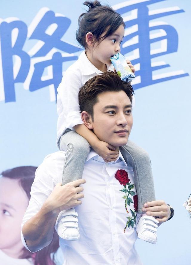 我的笔记本玩联盟 无论画面最差还是最好 不插电源的时候FPS一直30 插上游戏画面